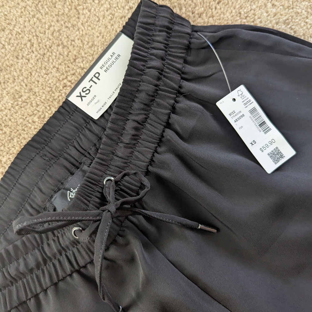 Reitmans Charcoal Jogger Pants